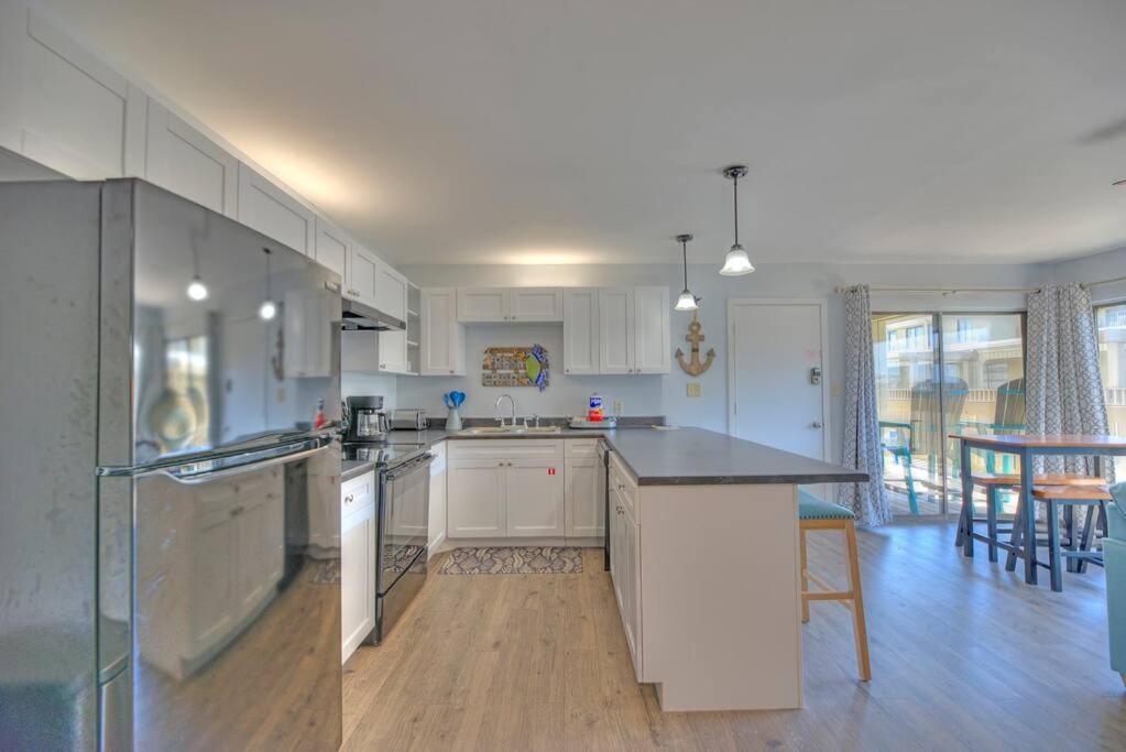 Living The Dream 2 Bedroom Ocean View Cozy Appartement