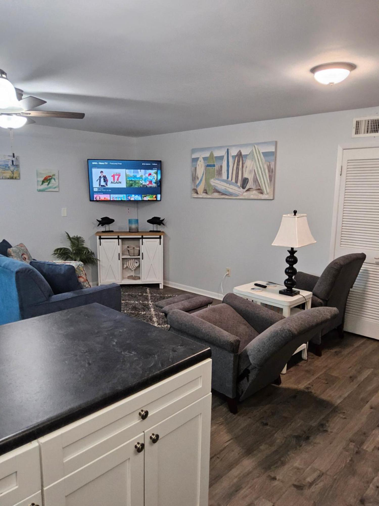 Living The Dream 2 Bedroom Ocean View Cozy Appartement